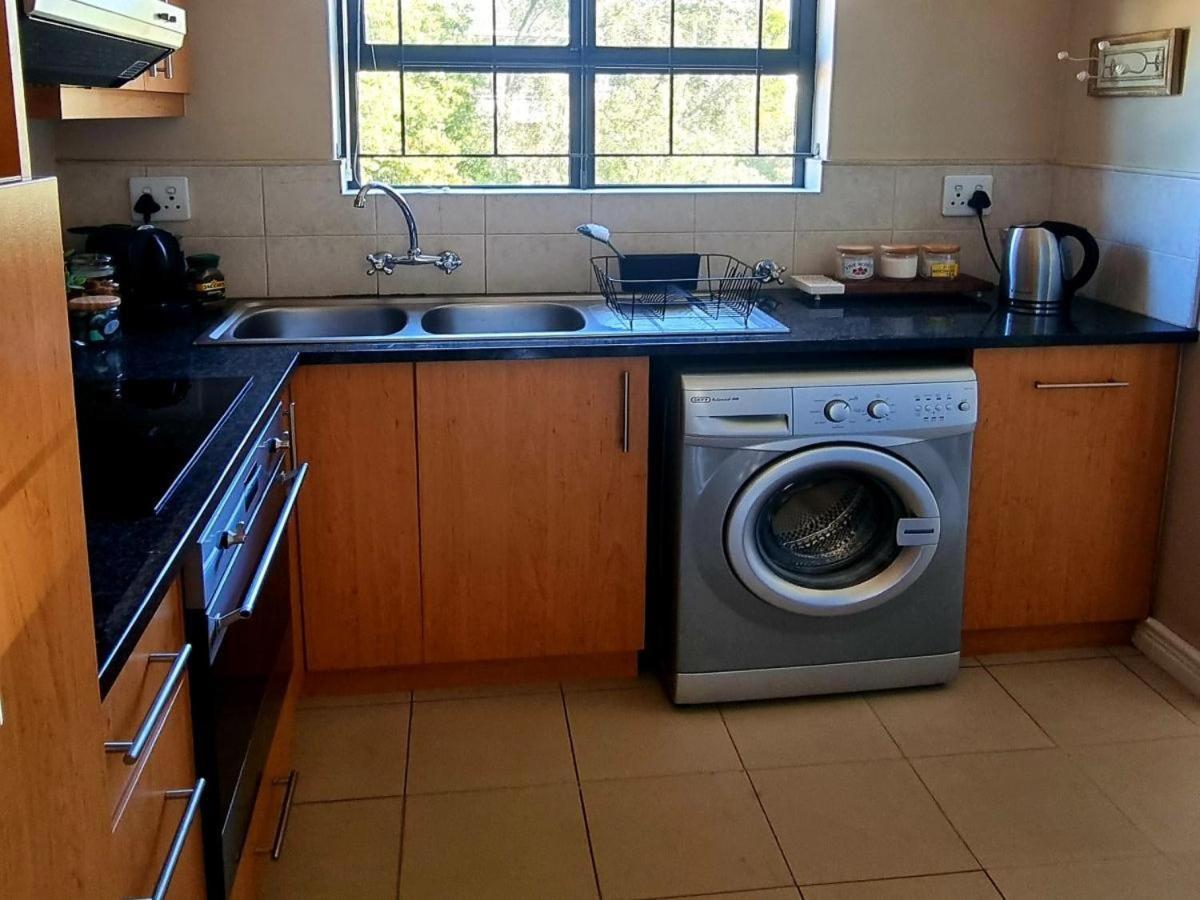 La Terra De Luc Apartment Stellenbosch Luaran gambar